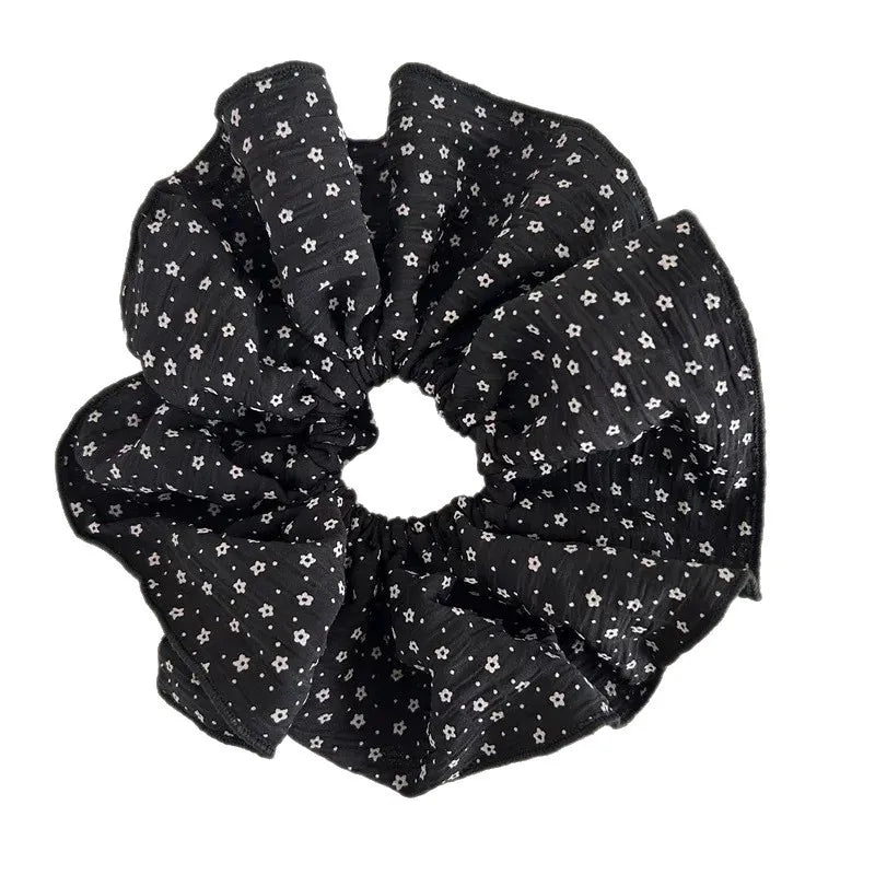 Λαστιχάκι scrunchie μαύρο με λουλουδάκια - HA066