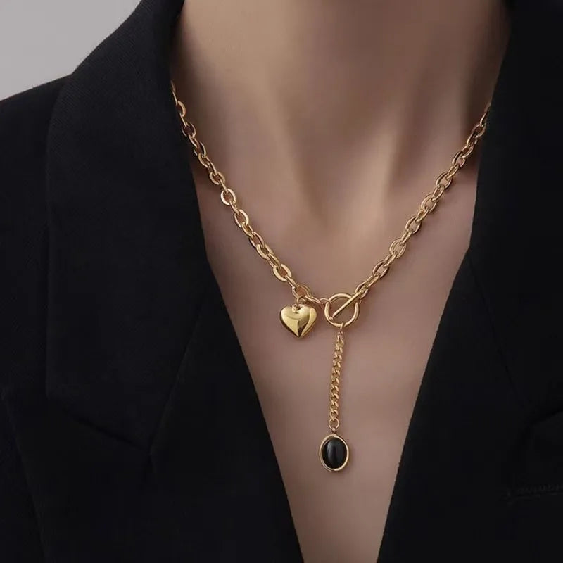 Κολιέ επιχρυσωμένο ατσάλι με μαύρη πέτρα-NE466