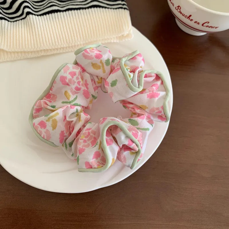 Λαστιχάκι scrunchie floral - HA004